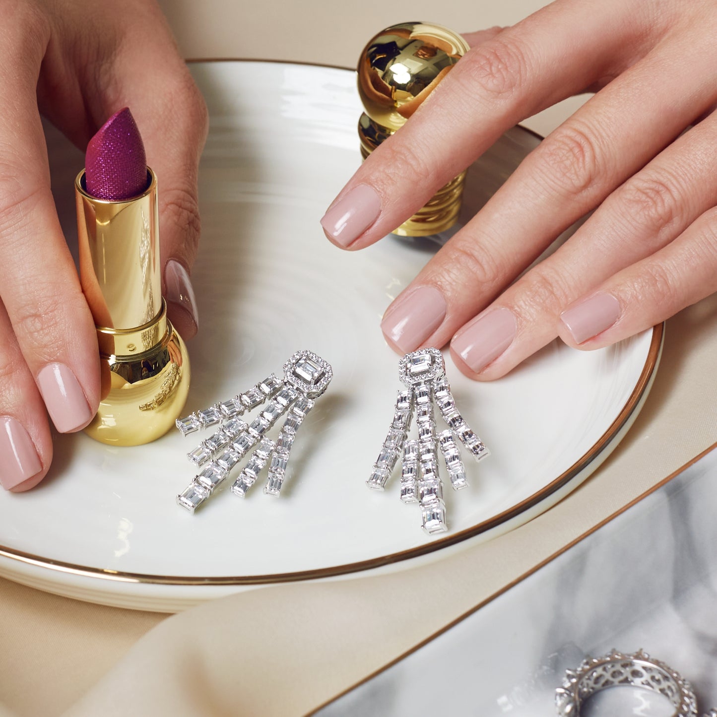 Marilyn Monroe Chandelier Drop Earrings