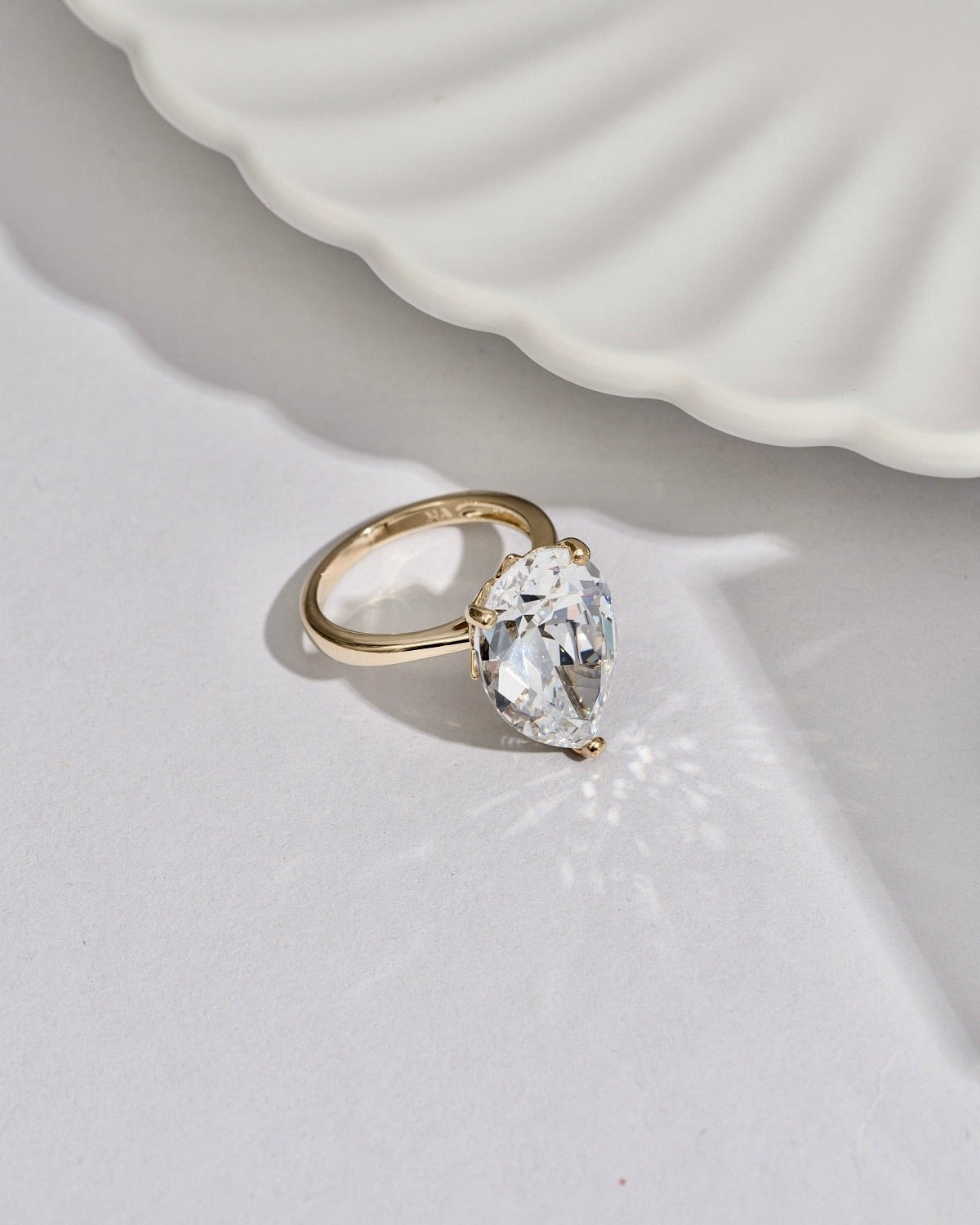 Marilyn Monroe Solitaire Ring