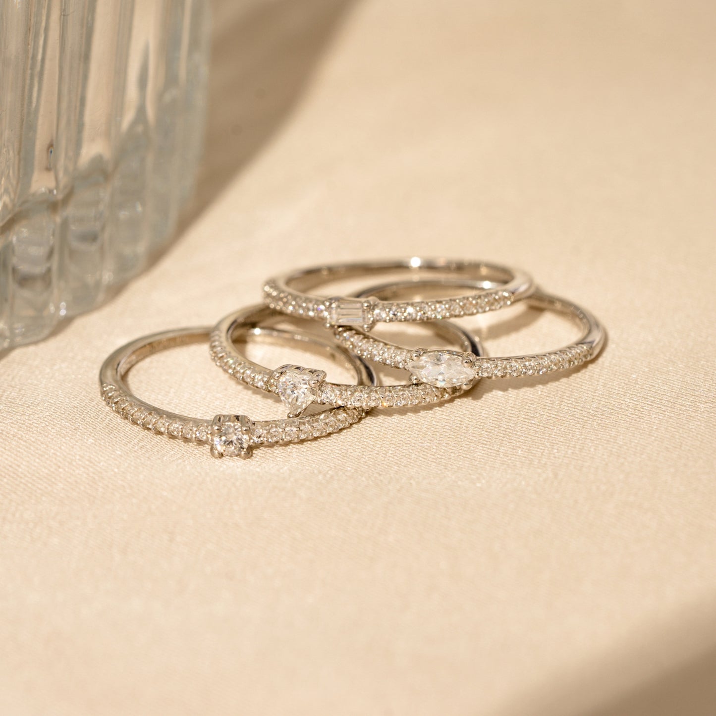 La Petite Solitaire Ring
