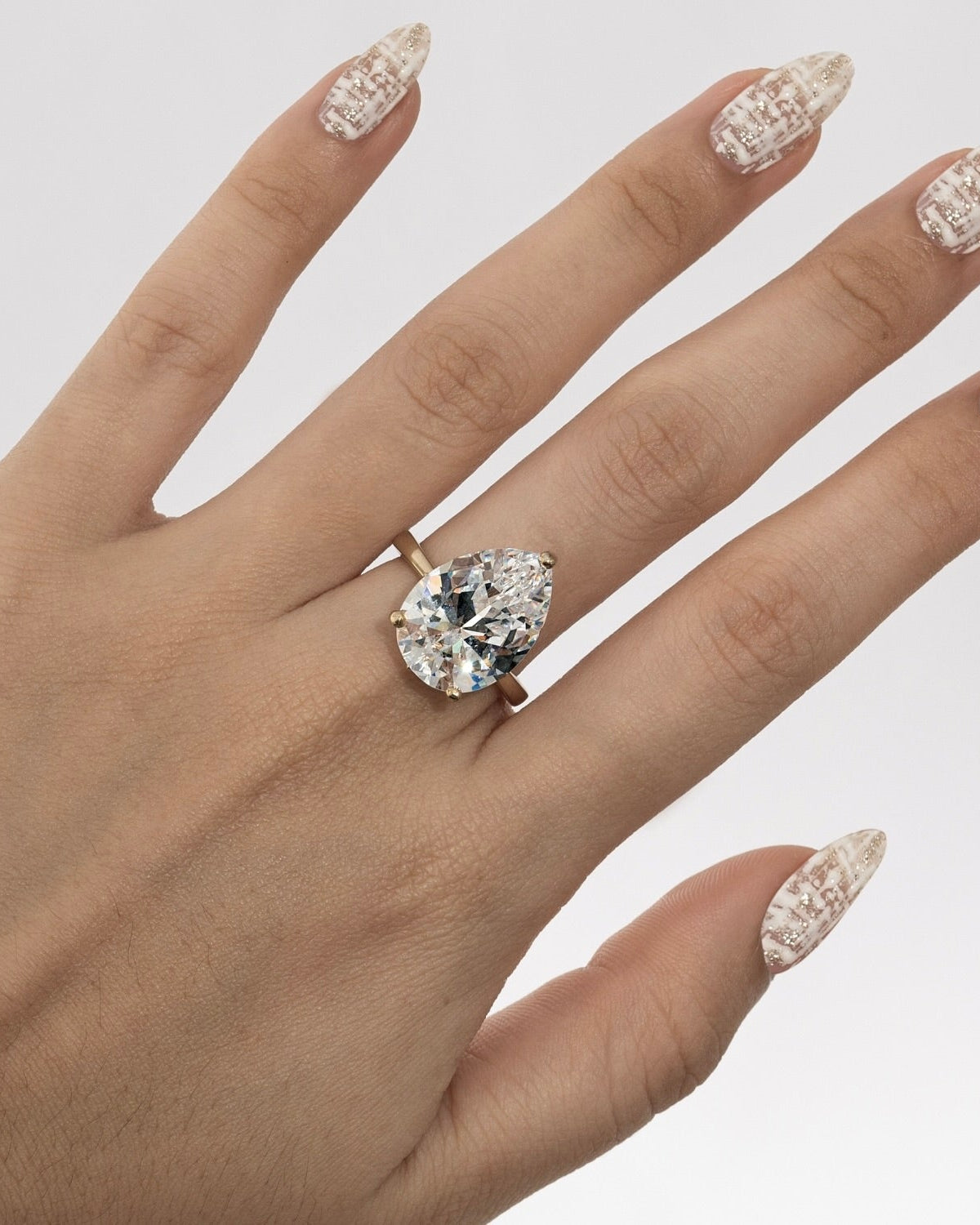 Marilyn Monroe Solitaire Ring