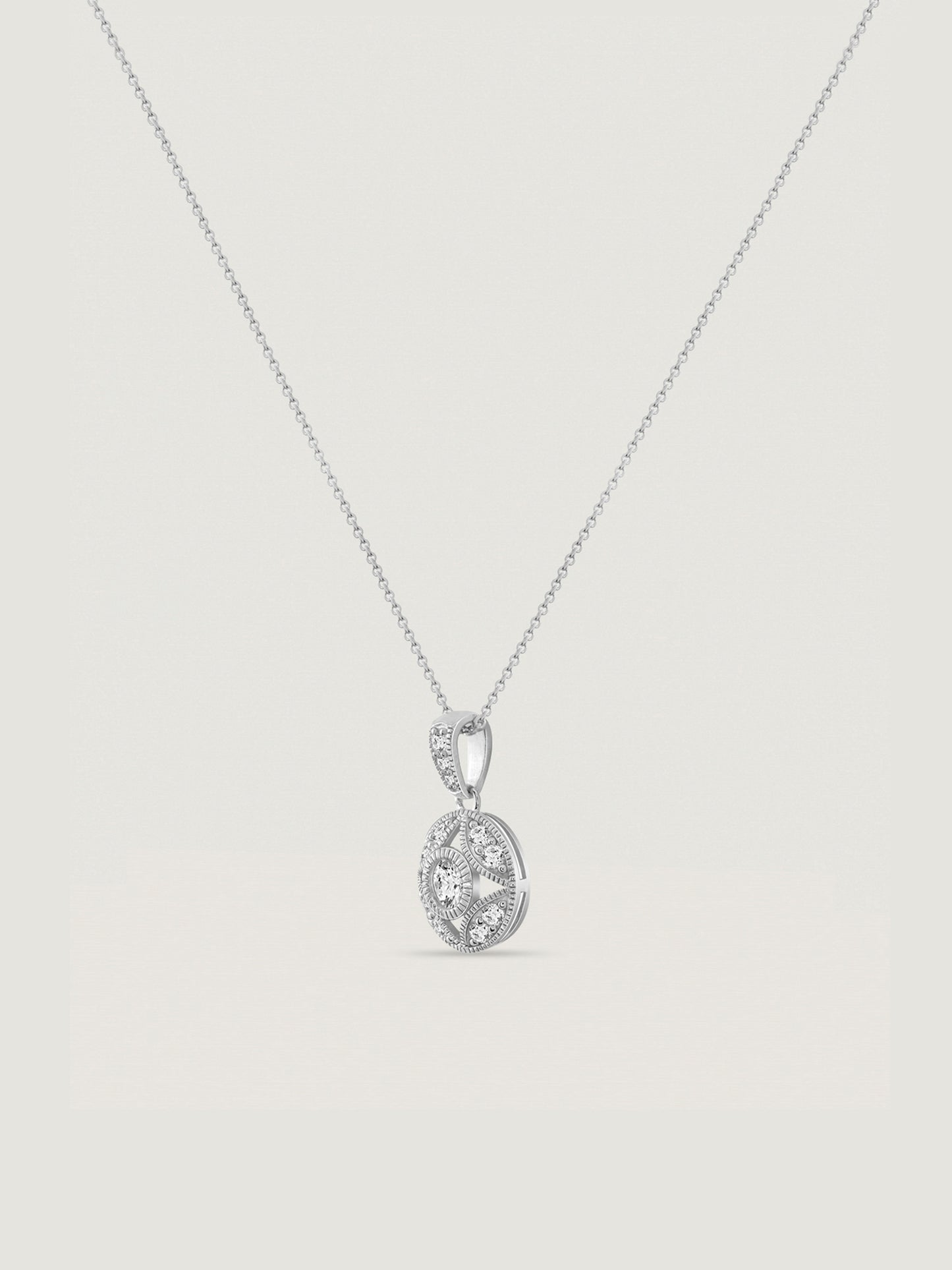 Marilyn Monroe Vintage Round Pendant Necklace