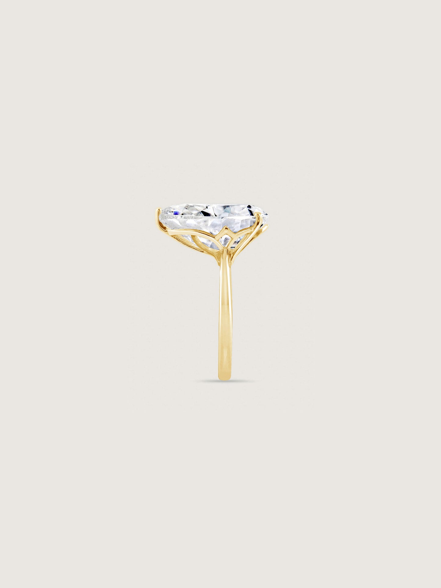 Marilyn Monroe Solitaire Ring