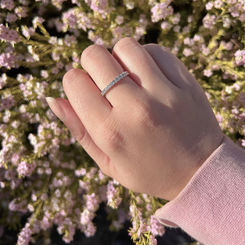 Marilyn Monroe Thin Eternity Band