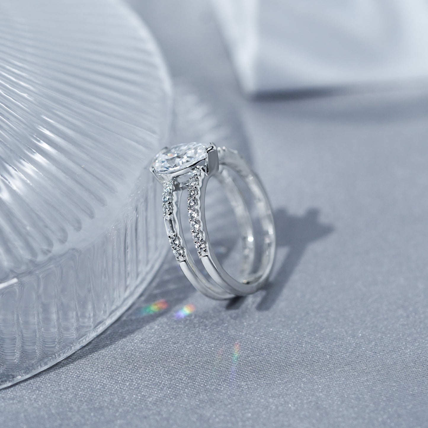 Pear CZ Split Shrank Ring