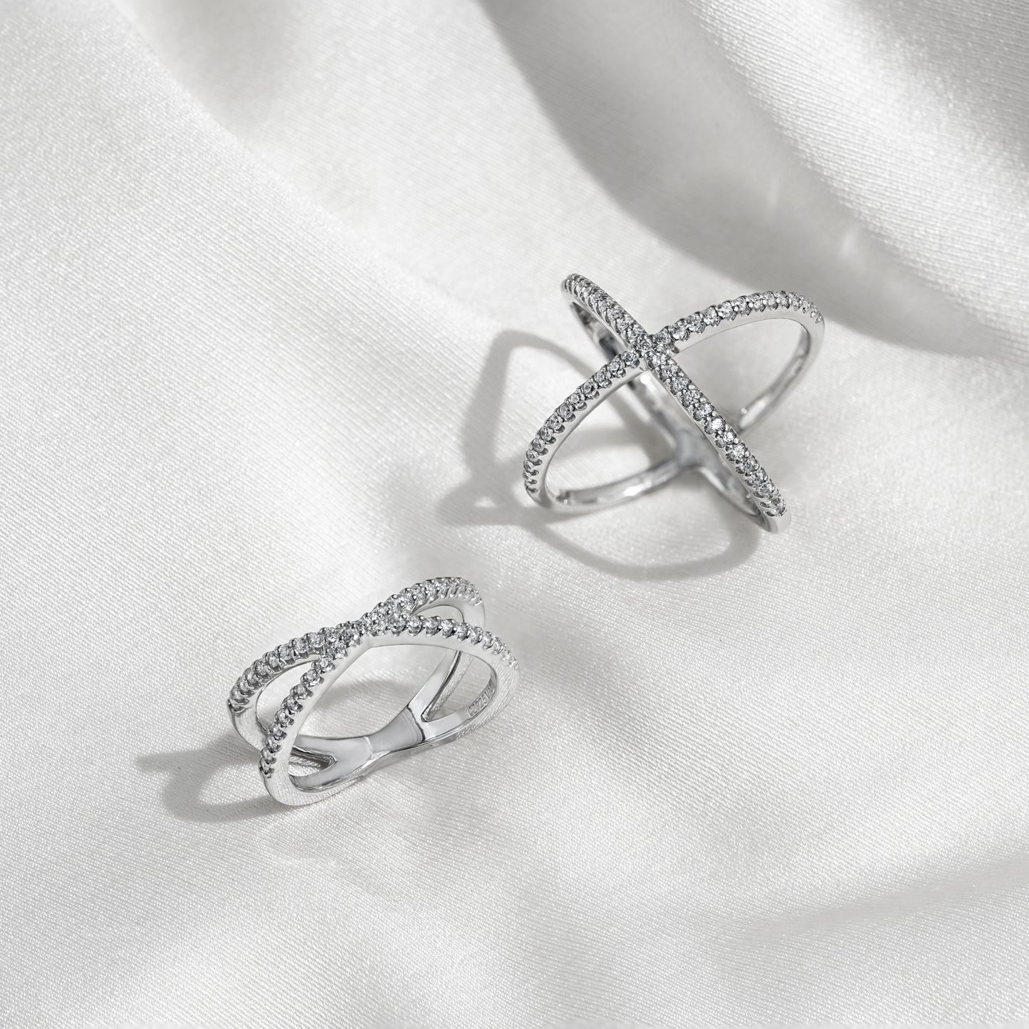 Thin Criss Cross X Ring