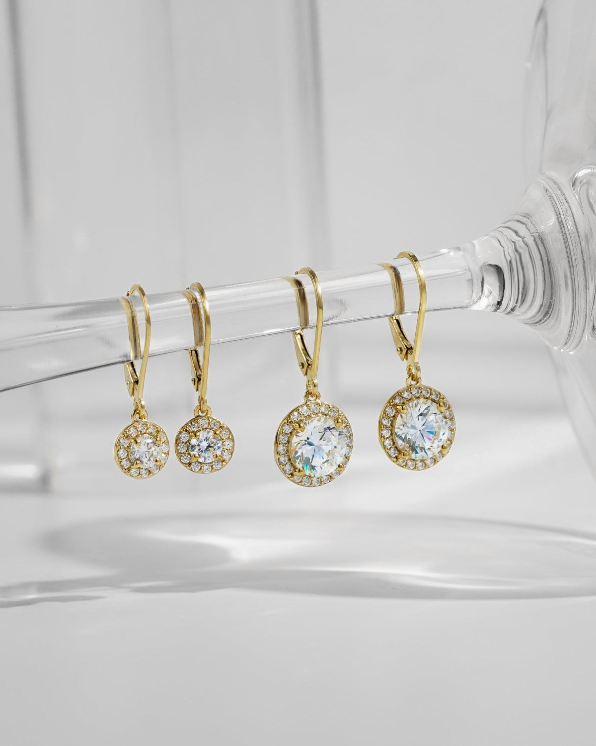 Marilyn Monroe Round Halo Leverback Earrings