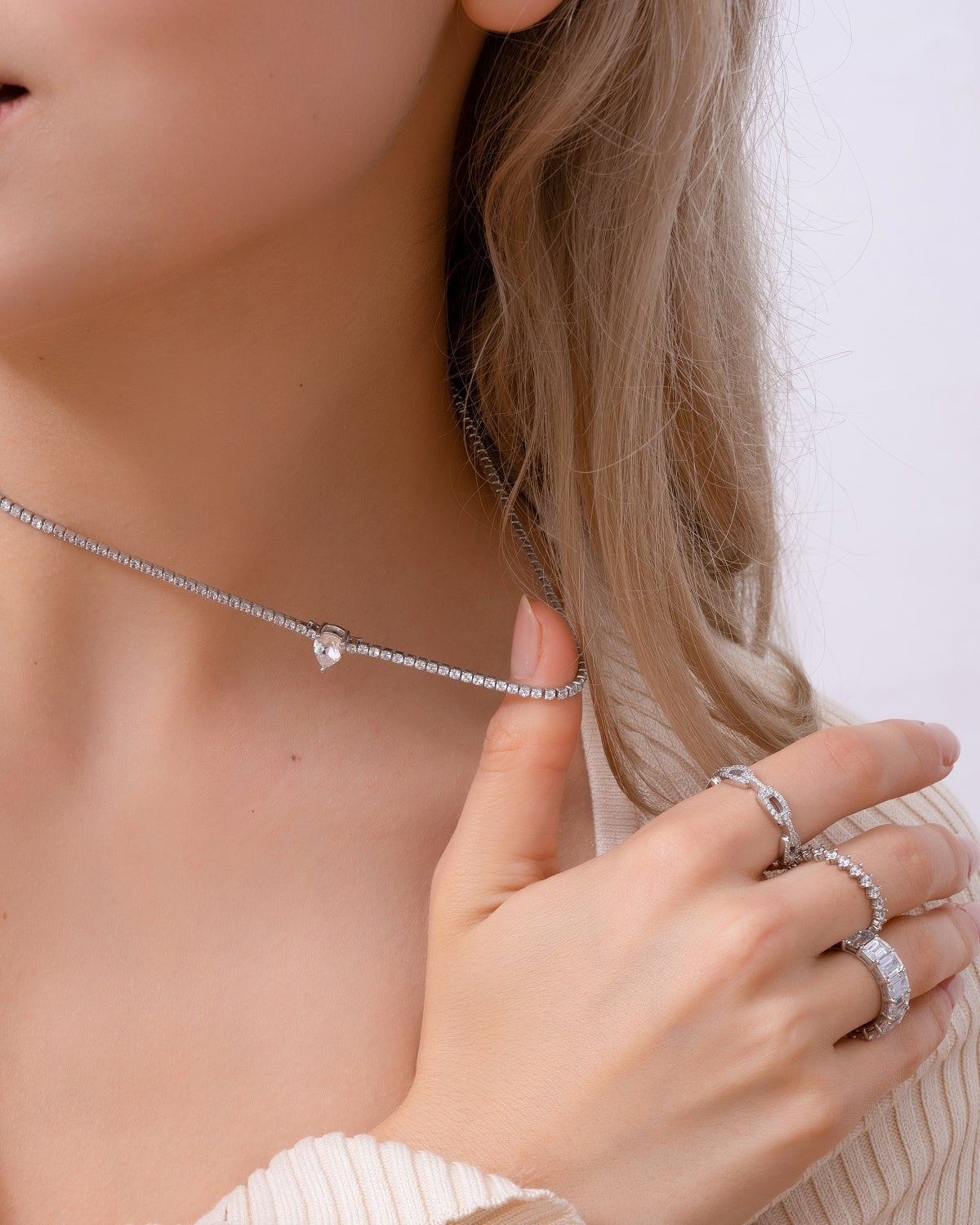 Marilyn Monroe Solo Pear Tennis Necklace