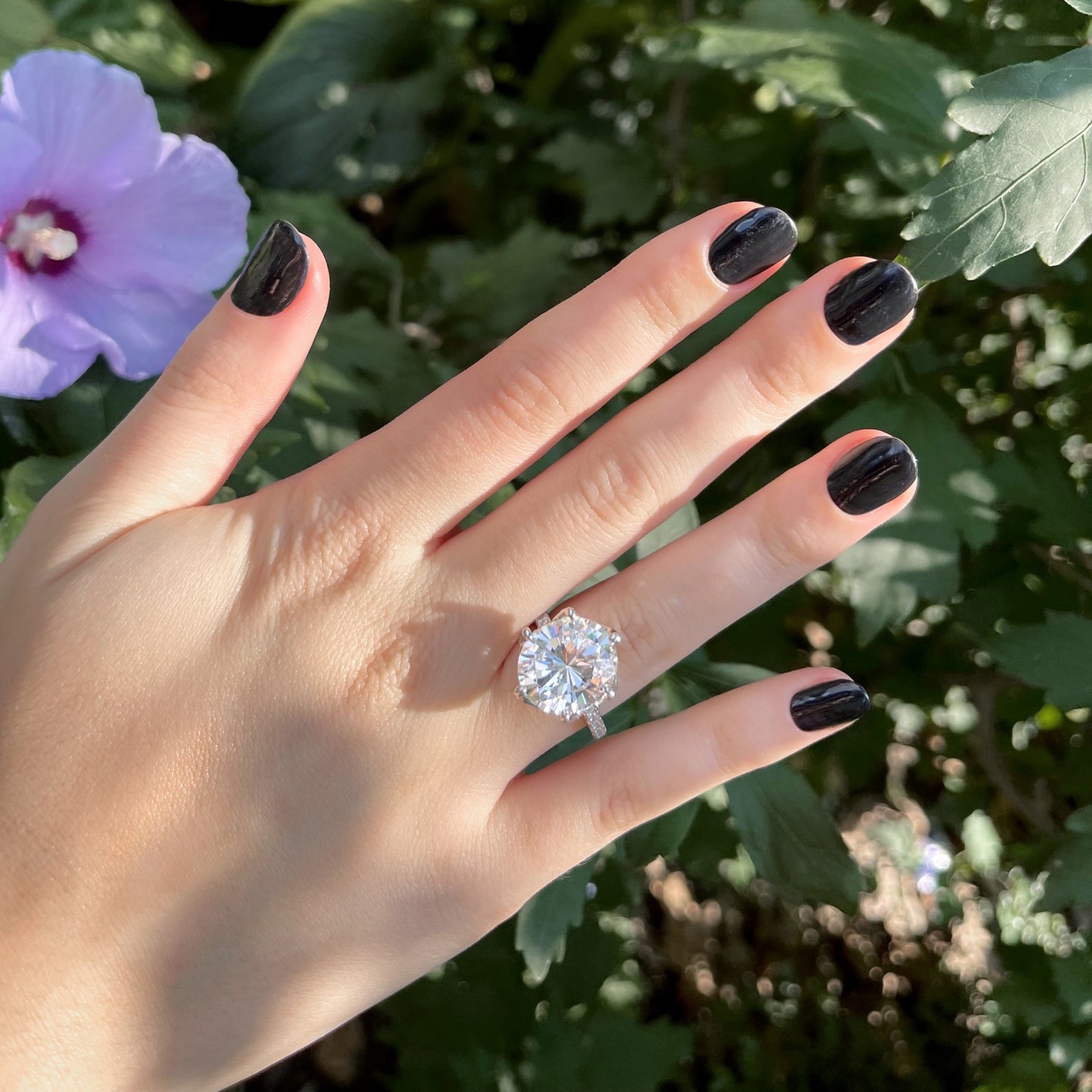 Glamour Oval Cocktail Ring