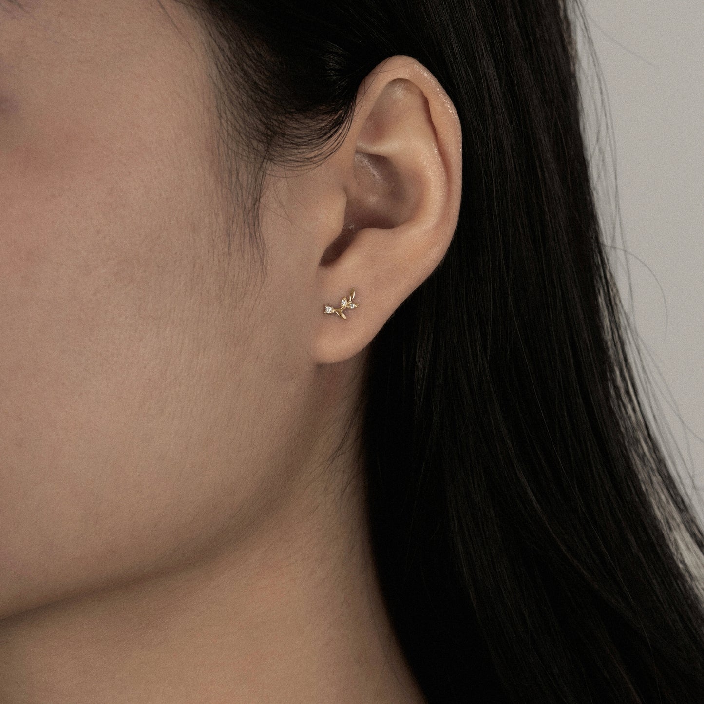 Marilyn Monroe Mini Leaf Earrings