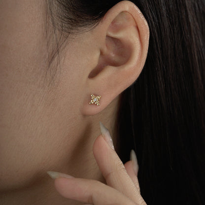 Marilyn Monroe Bead Bezel Stud Earrings