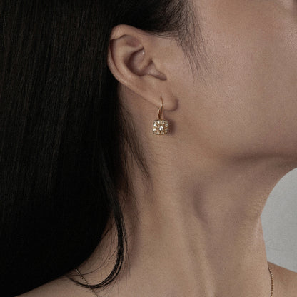 Marilyn Monroe Vintage Square Leverback Earrings