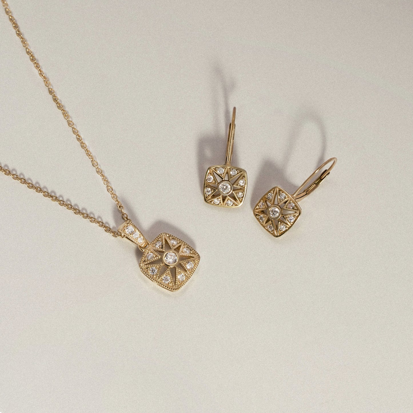 Marilyn Monroe Vintage Square Pendant Necklace