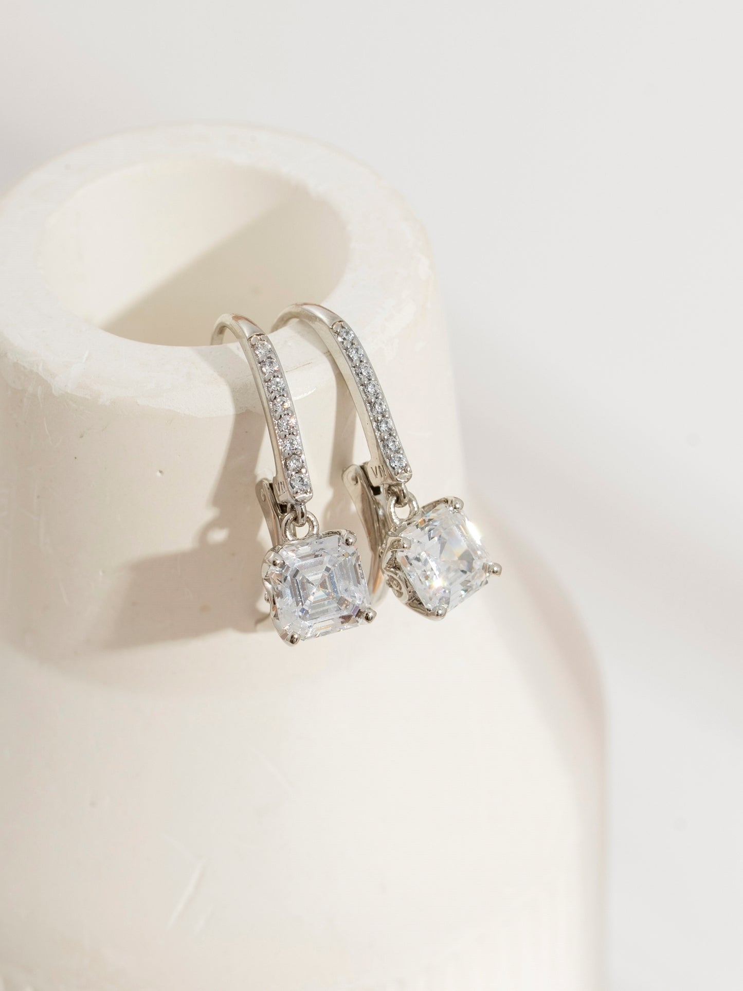 DIAMONBLISS Silver-tone Brass Leverback  Asscher cut Earrings|| Embellished with Swarovski® Zirconia| 3.5 cttws