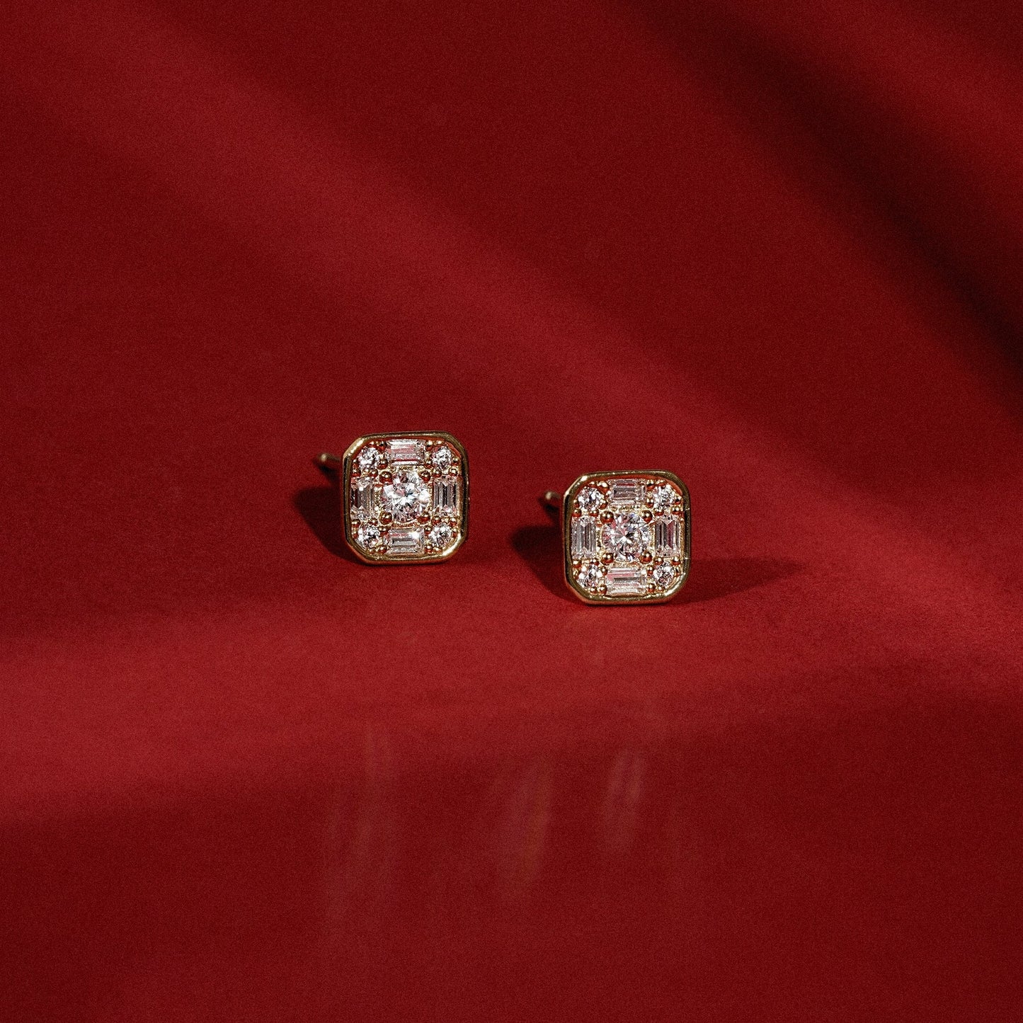 Marilyn Monroe Cluster Square Stud Earrings