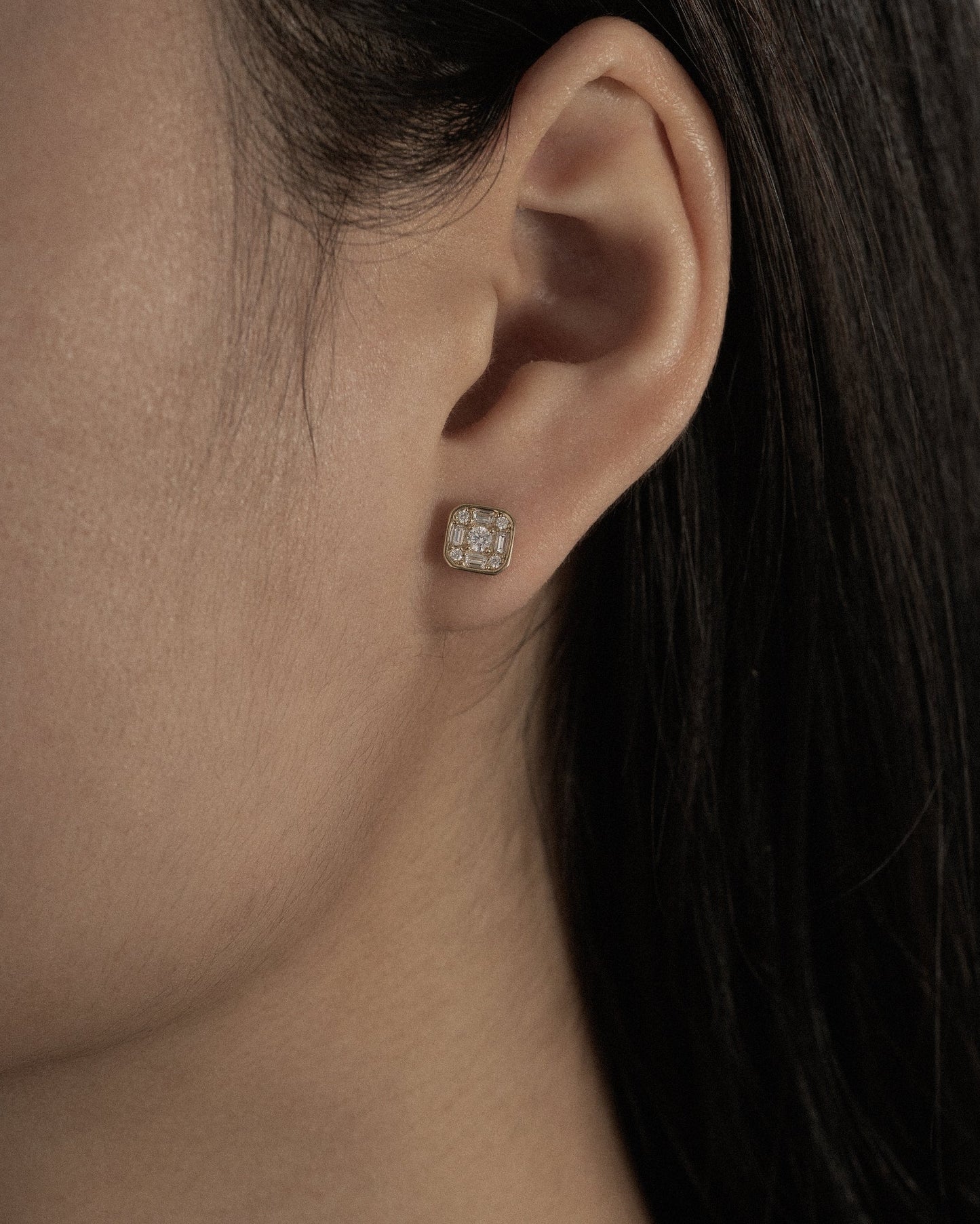 Marilyn Monroe Cluster Square Stud Earrings