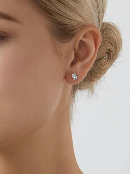 Diamonbliss Platinum Plated Sterling Silver Solitaire Emerald cut Stud Earrings| 1 cttw