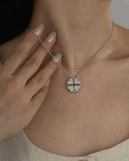 Marilyn Monroe Convertible Heart Clover Necklace