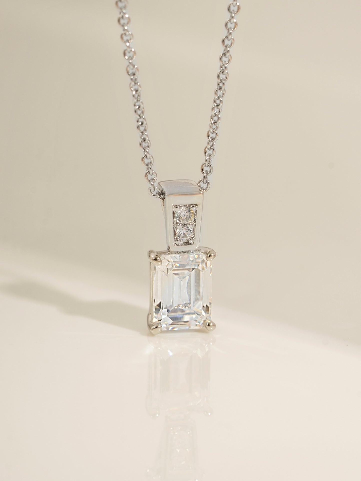 DIAMONBLISS Silver-tone Brass Emerald cut Solitiare Drop Pendant Necklace| Embellished with Swarovski® Zirconia| 1.5 cttws