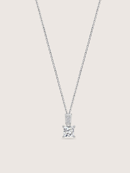DIAMONBLISS Silver-tone Brass Princess cut Solitiare Drop Pendant Necklace| Embellished with Swarovski® Zirconia| 1.5 cttws
