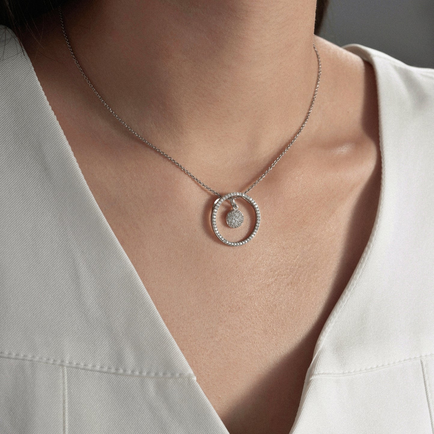 Marilyn Monroe Convertible Pavé Round Pendant Necklace