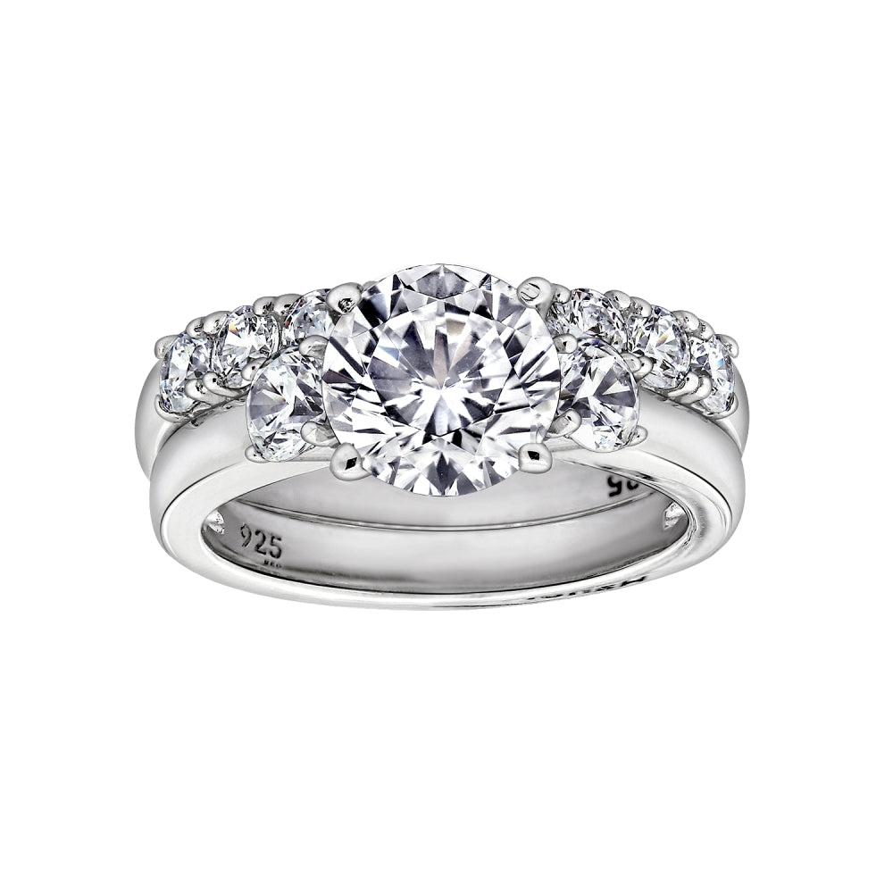 3.3 Carats Round Cut Three Stones Wedding Set