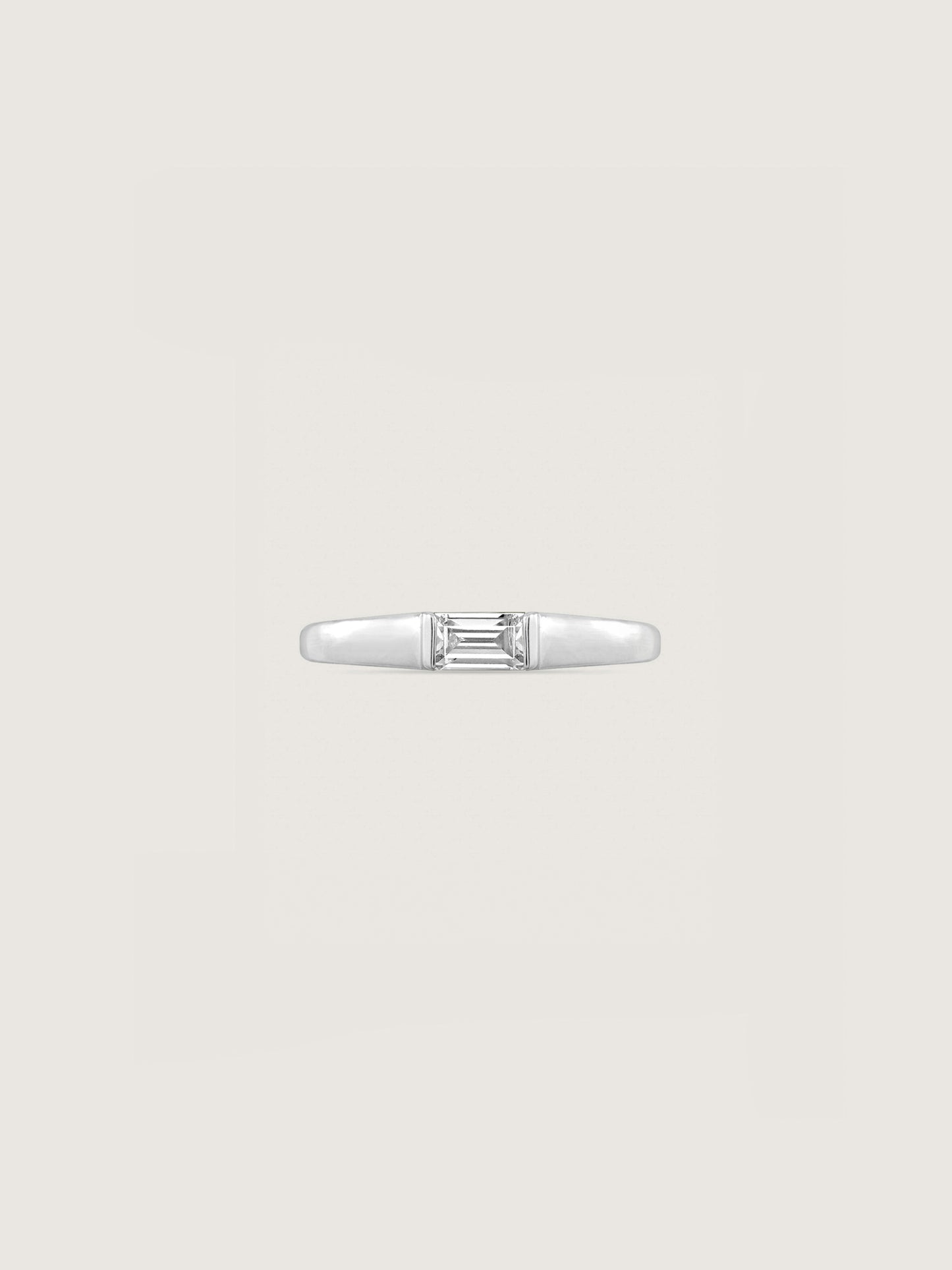 Marilyn Monroe Solo Baguette Ring