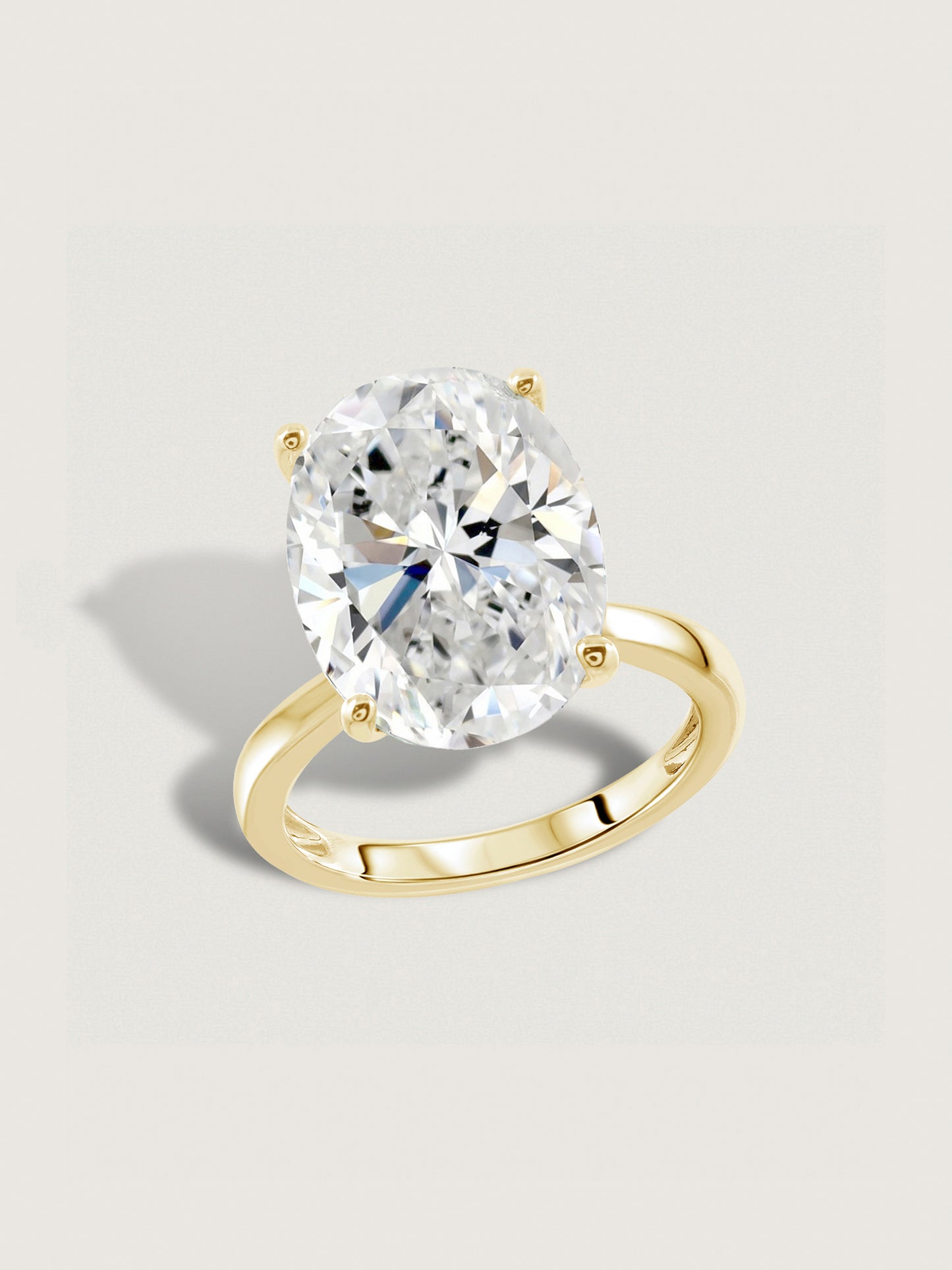Marilyn Monroe 100-Facet Solitaire Ring