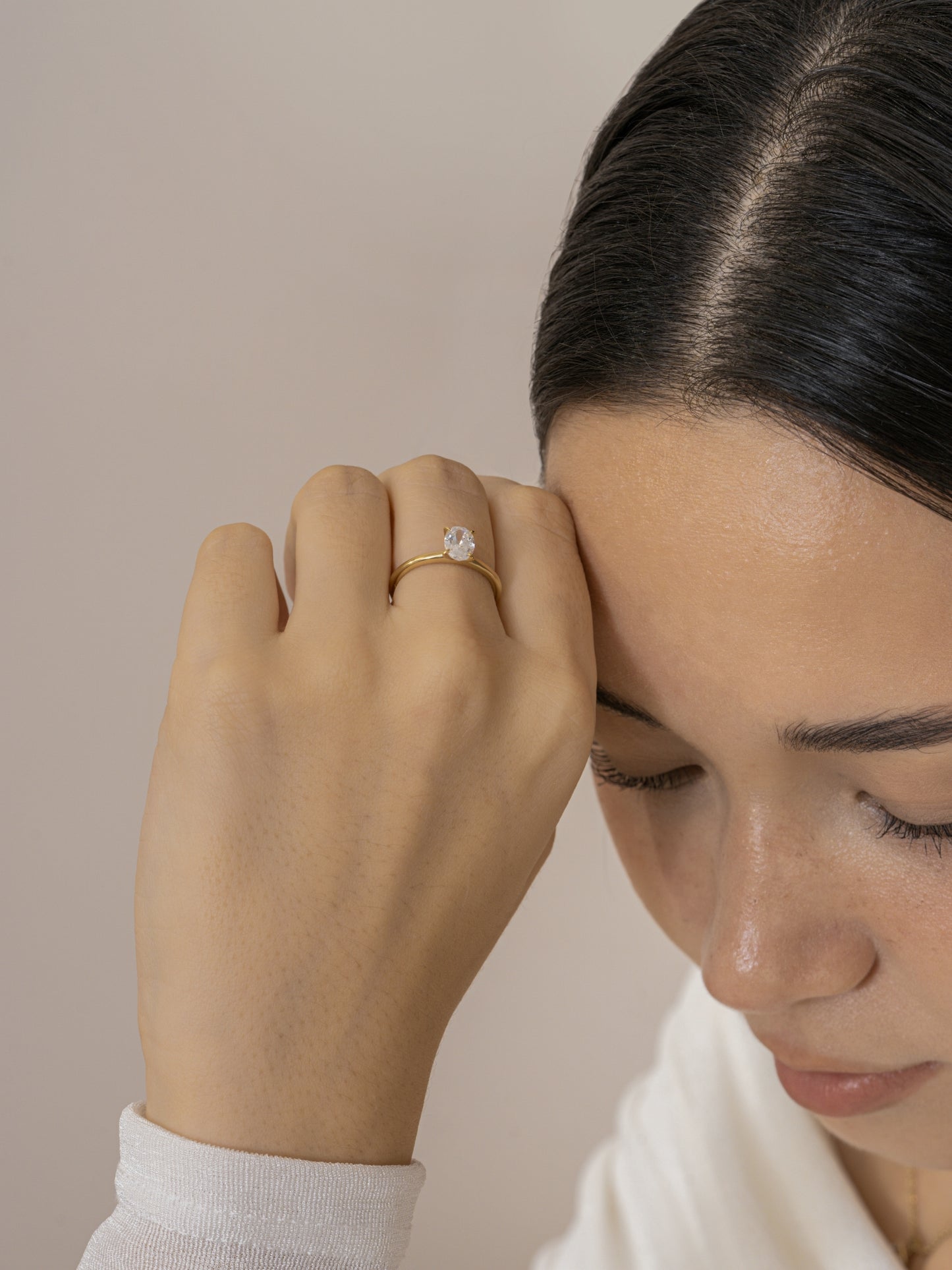 Diamonbliss Yellow Gold Plated Sterling Silver Solitaire Oval cut Ring| 1 cttw