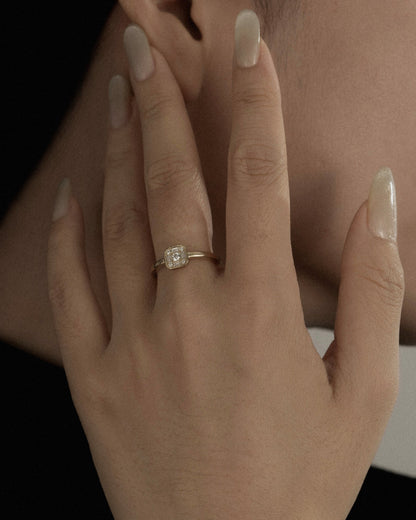 Marilyn Monroe Cluster Square Ring