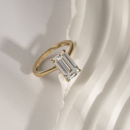 DIAMONBLISS 5-Carat Solitaire Ring For Women | 14K Gold Plated 925 Sterling Silver Celebrity Cocktail Ring | 100 Facet Cubic Zirconia