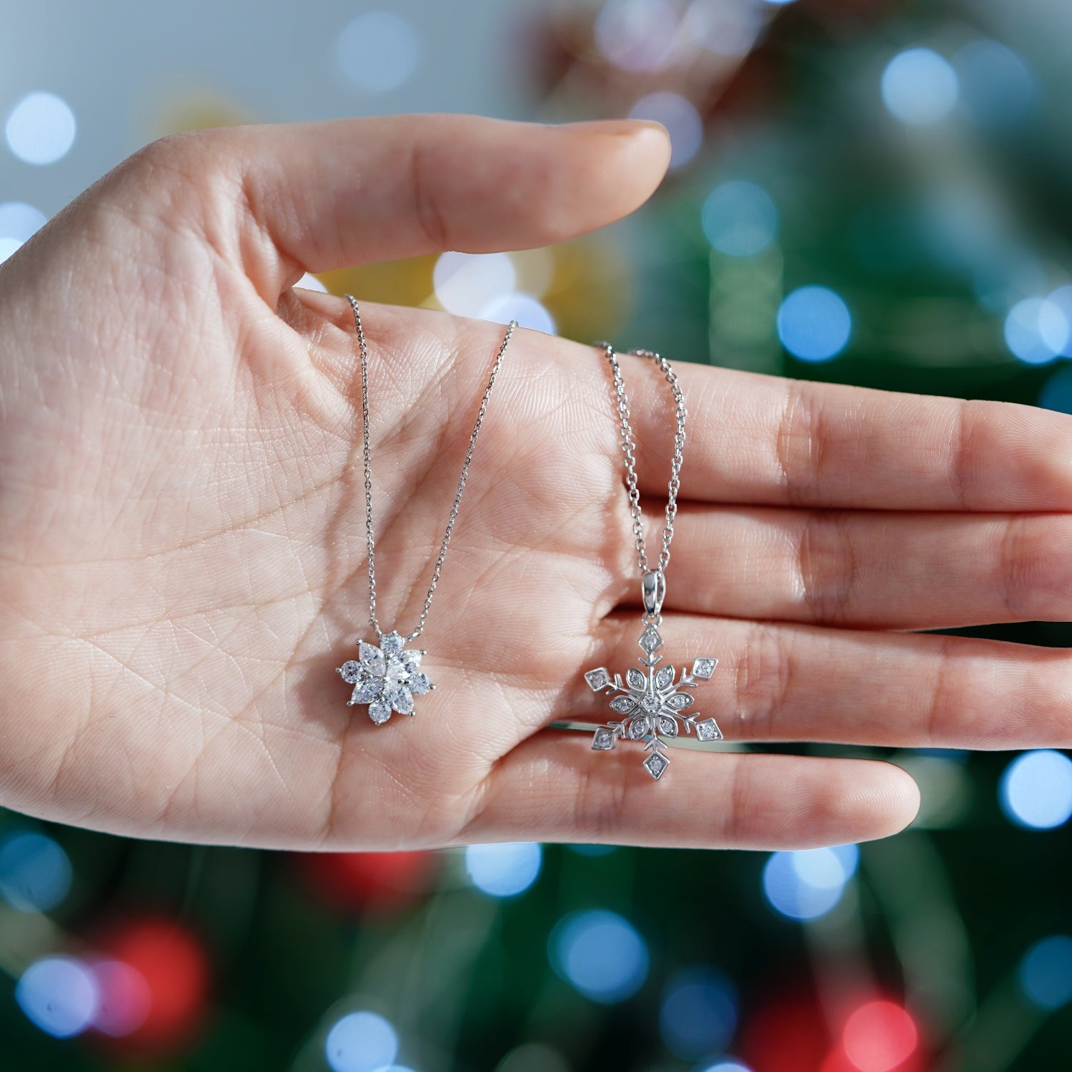 14kw .5ct Diamond Snowflake Necklace | Breckenridge Jewelers