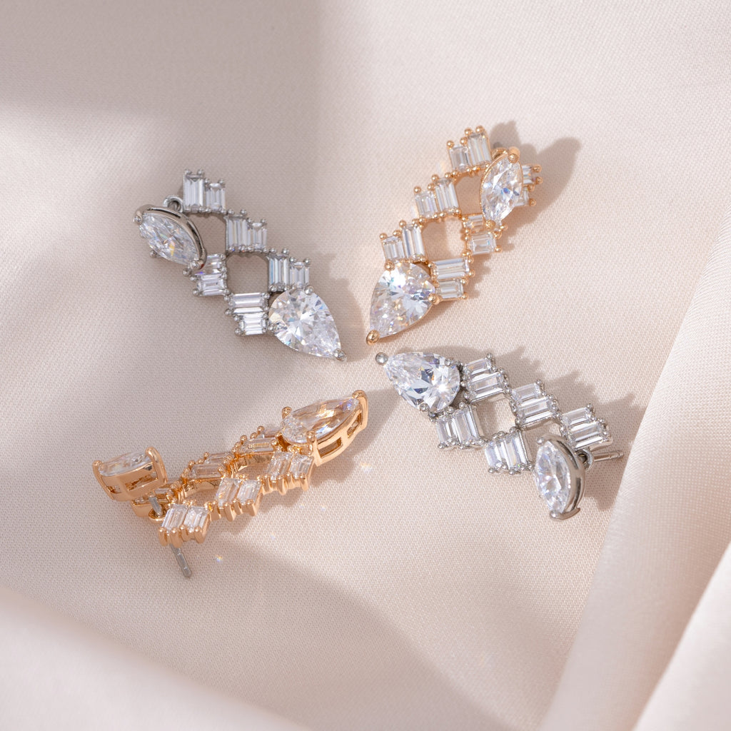 Leaf Shape Stud Earrings