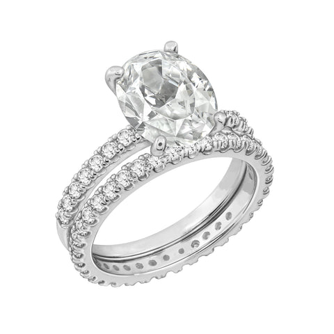 Oval Solitaire Engagement Ring Set